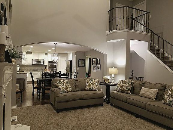 3rd image of 2124 N 2230 W