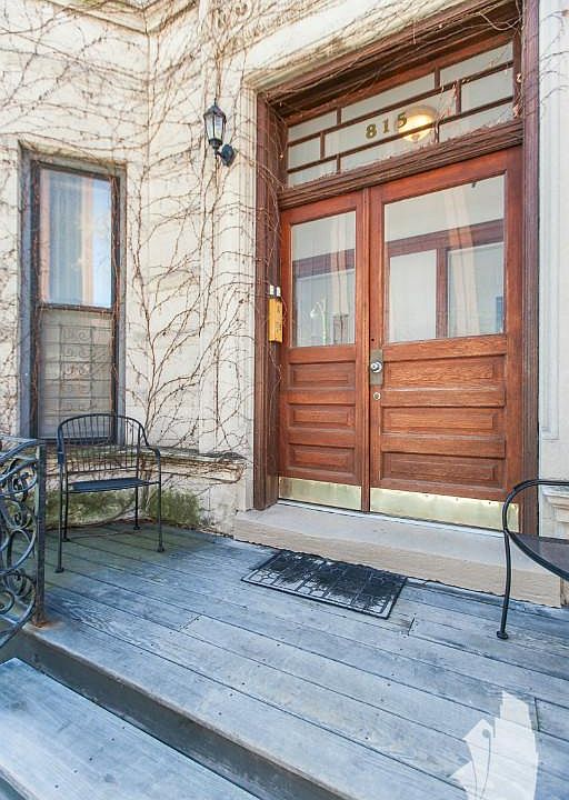 1st image of 815 W Wellington Ave #3B