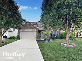 9917 Fountain Cove Ln, Indianapolis, IN
