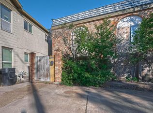 4707 Graustark St, Houston, TX 77006