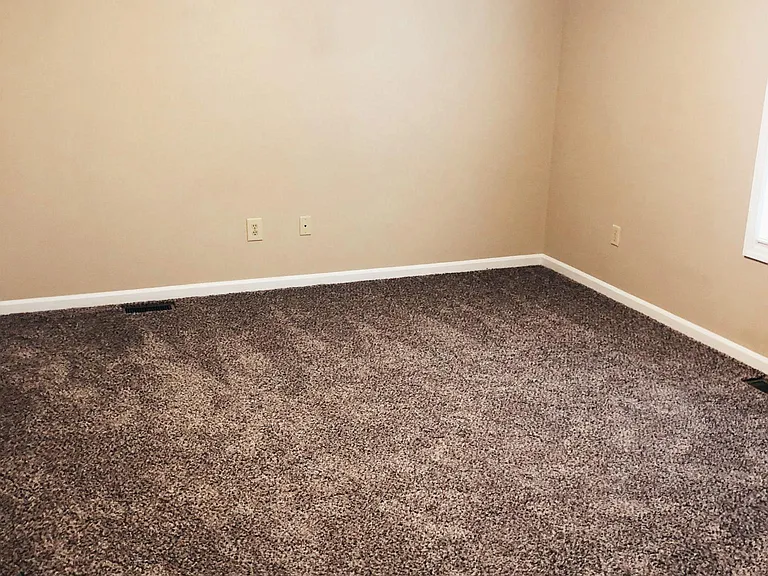 1040 Blackwell Ct #1 — Photo 6