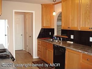 5th image of 2112 SE 38th Ave