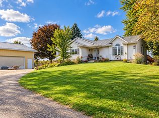 N1383 County Road G, Reeseville, WI 53579