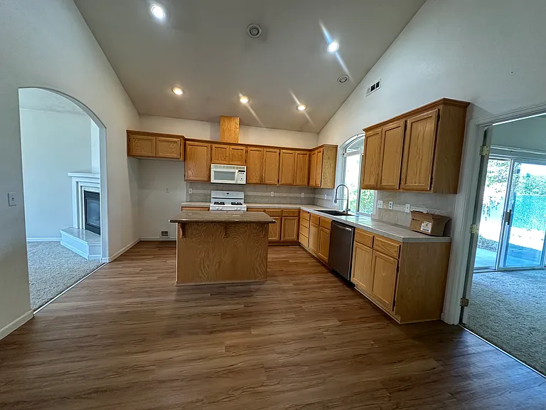 2609 Rabun Way — Photo 7