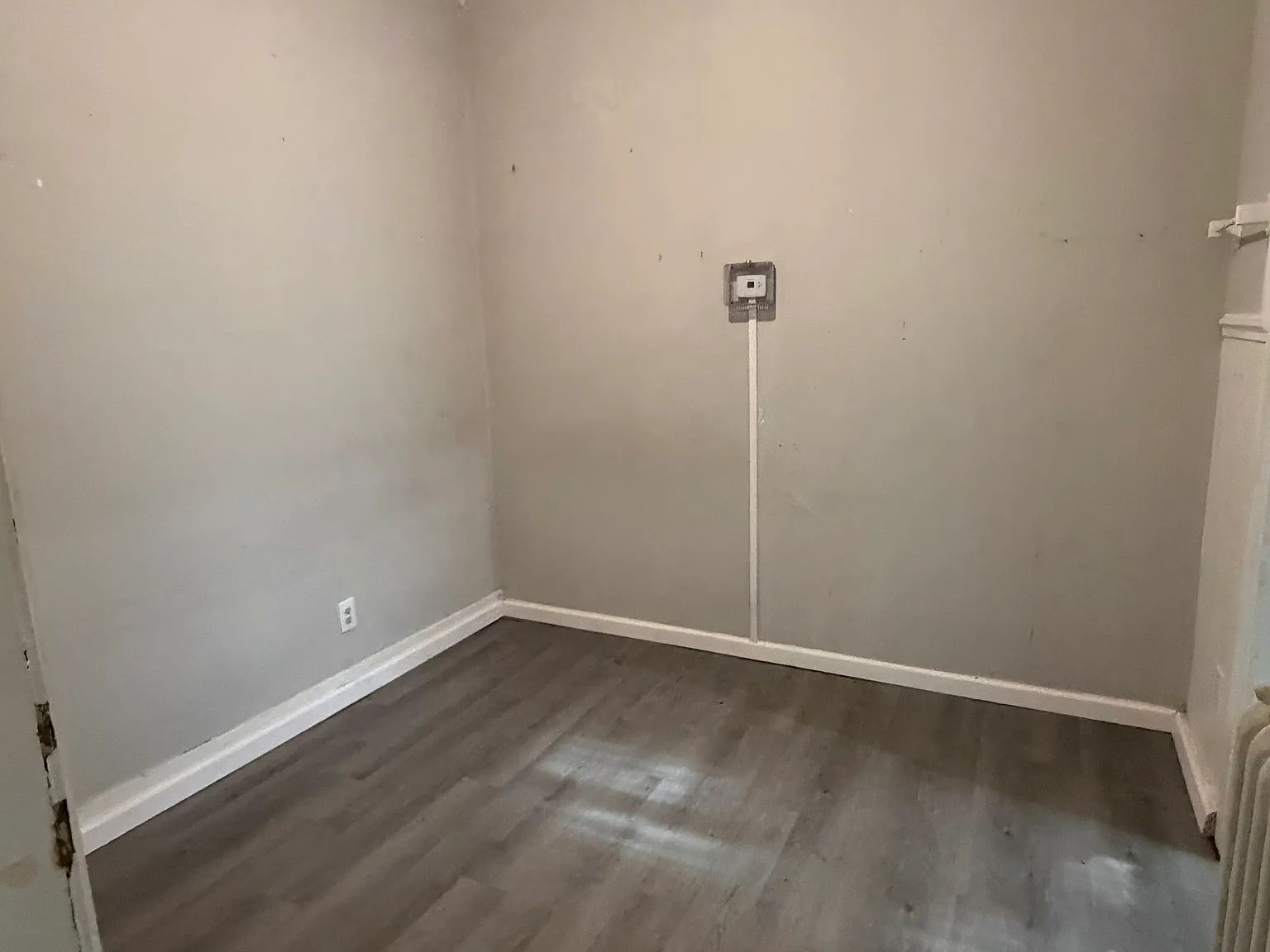 1 bed, 400 sqft, $750 — Photo 1