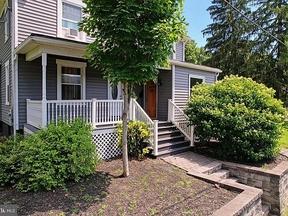 5th image of 505 B St