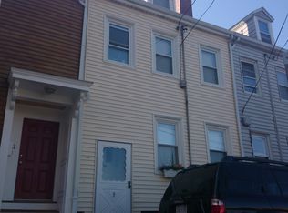 9 Walker St, Charlestown, MA 02129