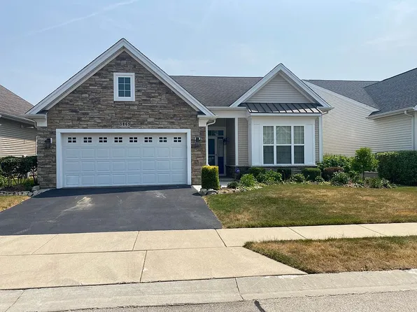3865 Valhalla Dr, Elgin, IL 60124