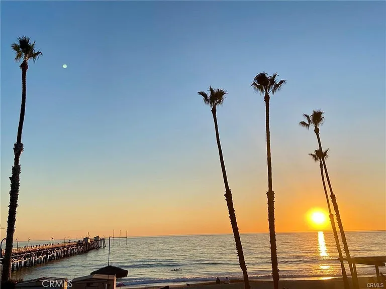 251 Avenida Del Mar #A — Photo 12