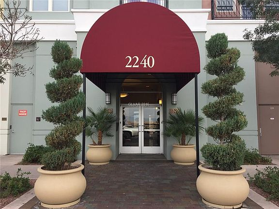 2nd image of 2240 Village Walk Dr Unit 2311