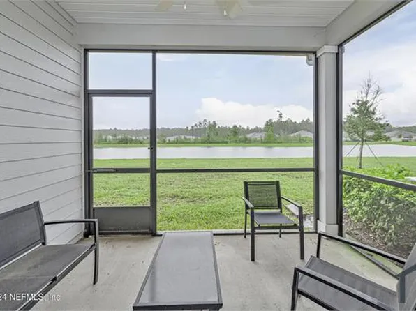 10289 Benson Lake Dr, Jacksonville, FL 32222