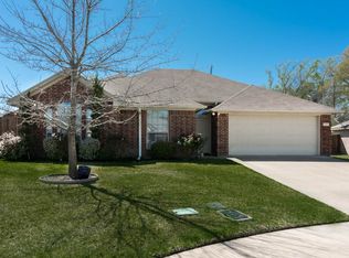 2507 Meadowglen Ct, Tyler, TX 75707