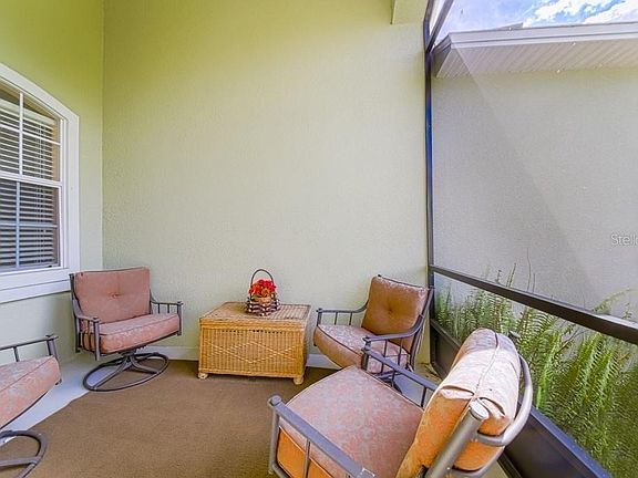 4th image of 913 Avenue N SW