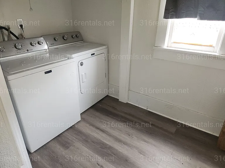 1152 N Cleveland Ave — Photo 10