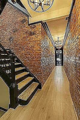 5th image of 314 E 78th St APT 19