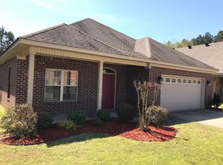 3233 Drake Dr, Benton, AR 72019