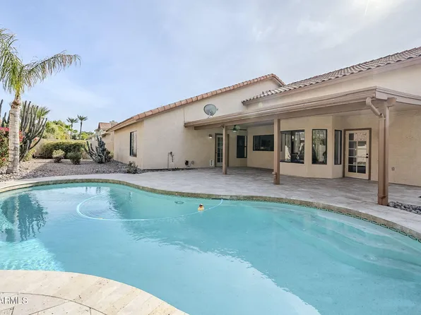 140 E DAWN Drive, Tempe, AZ 85284