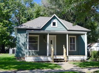 208 S 11th St, Salina, KS 67401