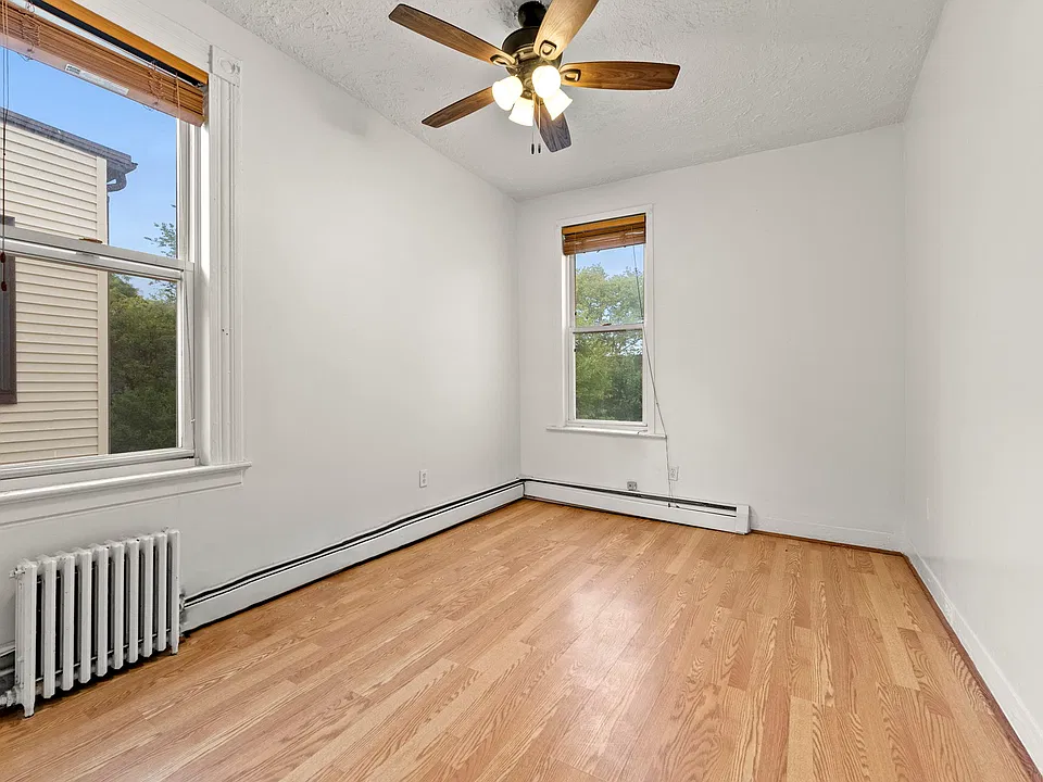 302 Clerk St #2