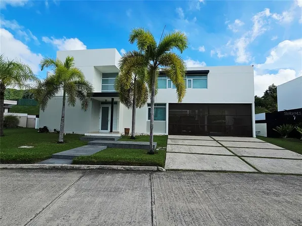 686 Burgos, Caguas, PR 00727