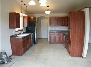 401 Sapphira Ln, Rapid City, SD 57701
