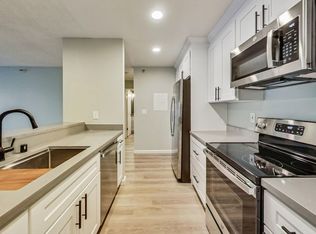 240 N Bayshore Blvd APT 114, San Mateo, CA 94401