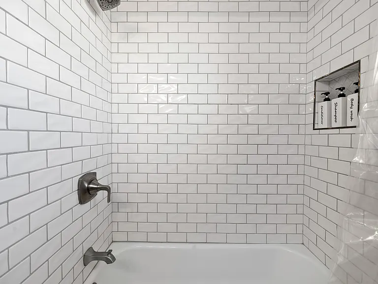 18132 Rainier Dr — Photo 27