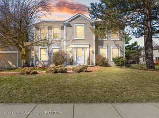 4459 Hickorywood Dr, Okemos, MI 48864