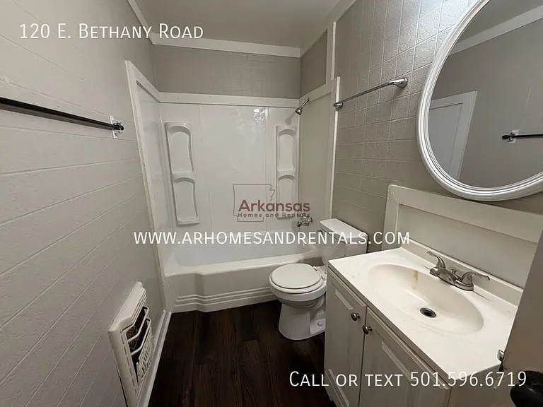 120 E Bethany Rd — Photo 5