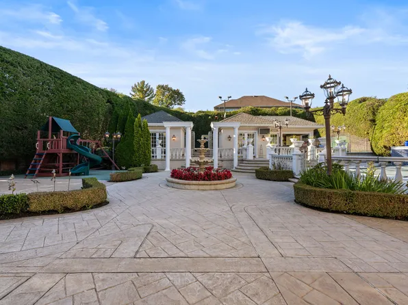 51 Romer Road image 53 of 92