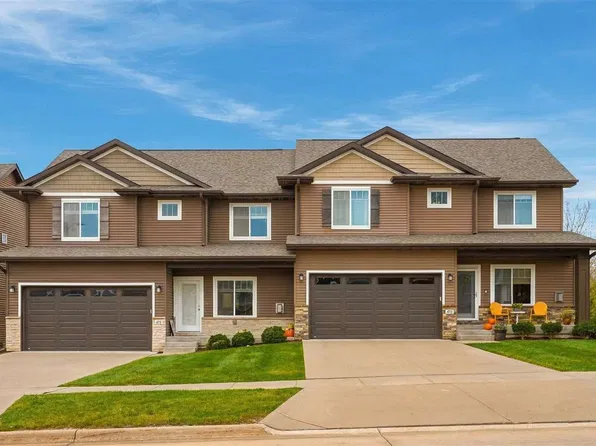 471 Potter St, Tiffin, IA 52340