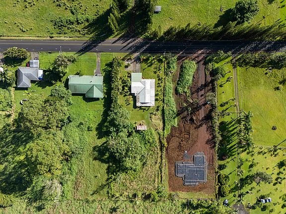 2nd image of 18 Off S Kulani Rd #3839