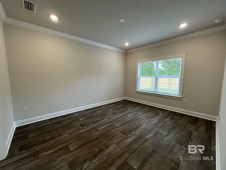 14836 Dayton Cir — Photo 9