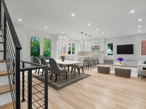 5 Kinnaird St #B, Cambridge, MA 02139