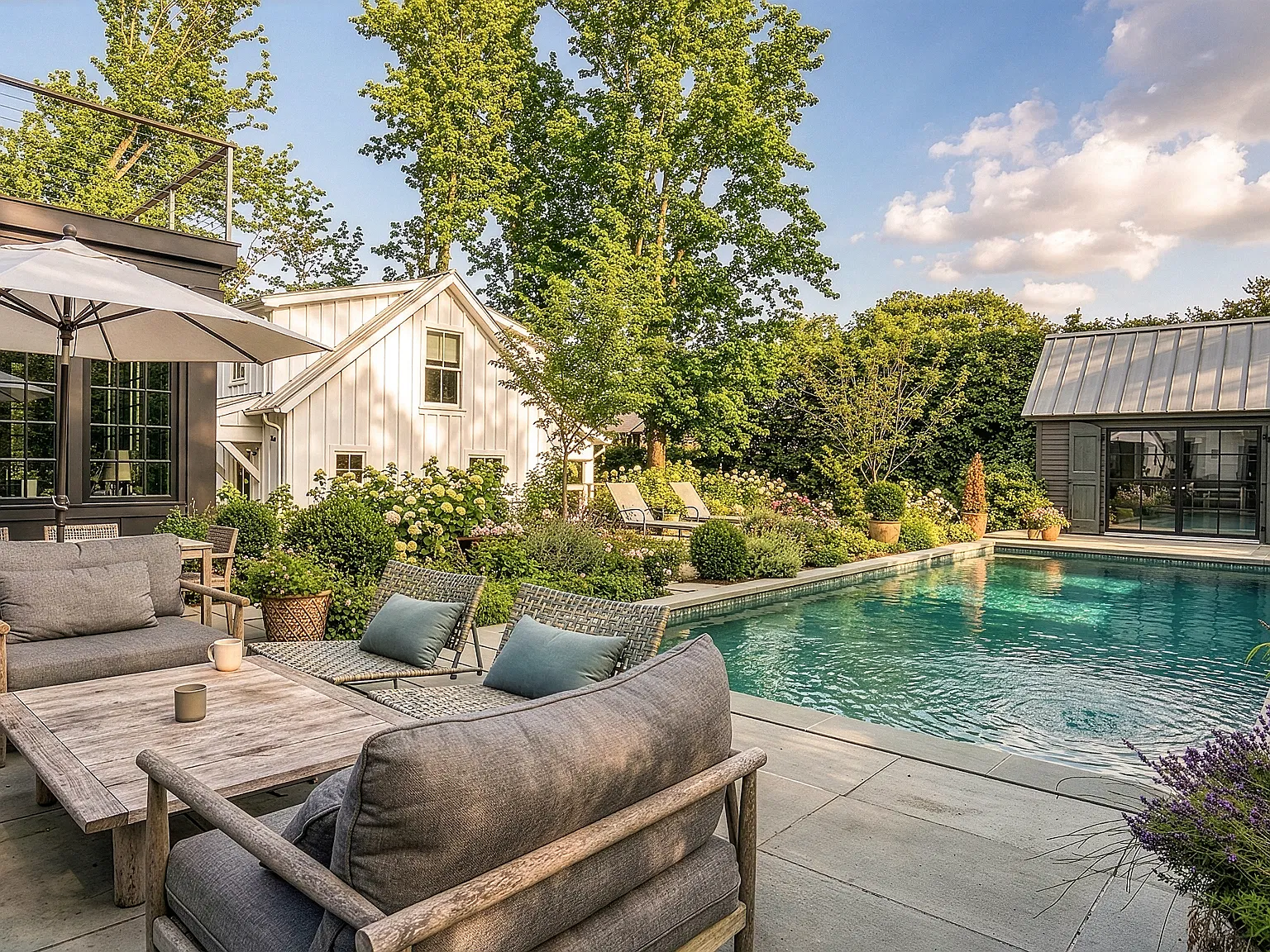 Sag Harbor Village Compound — Photo 2