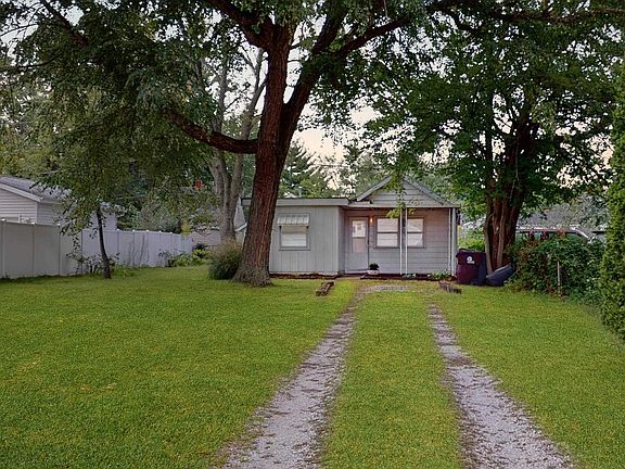 3rd image of 3327 N Finnell Ave