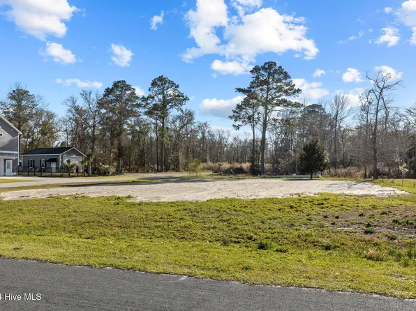 264 Pearson Circle, Newport, NC 28570