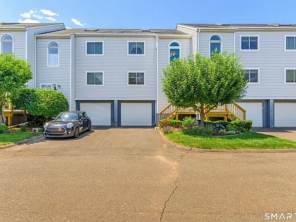 5th image of 21 Wynwood Drive #21