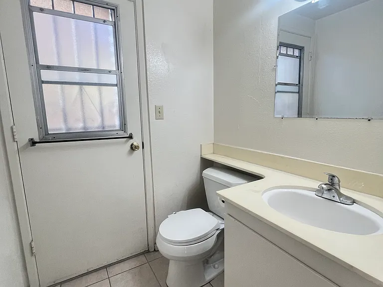 11080 Pegasus Ave — Photo 4