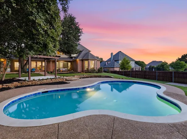 614 Llano Ct, Southlake, TX 76092
