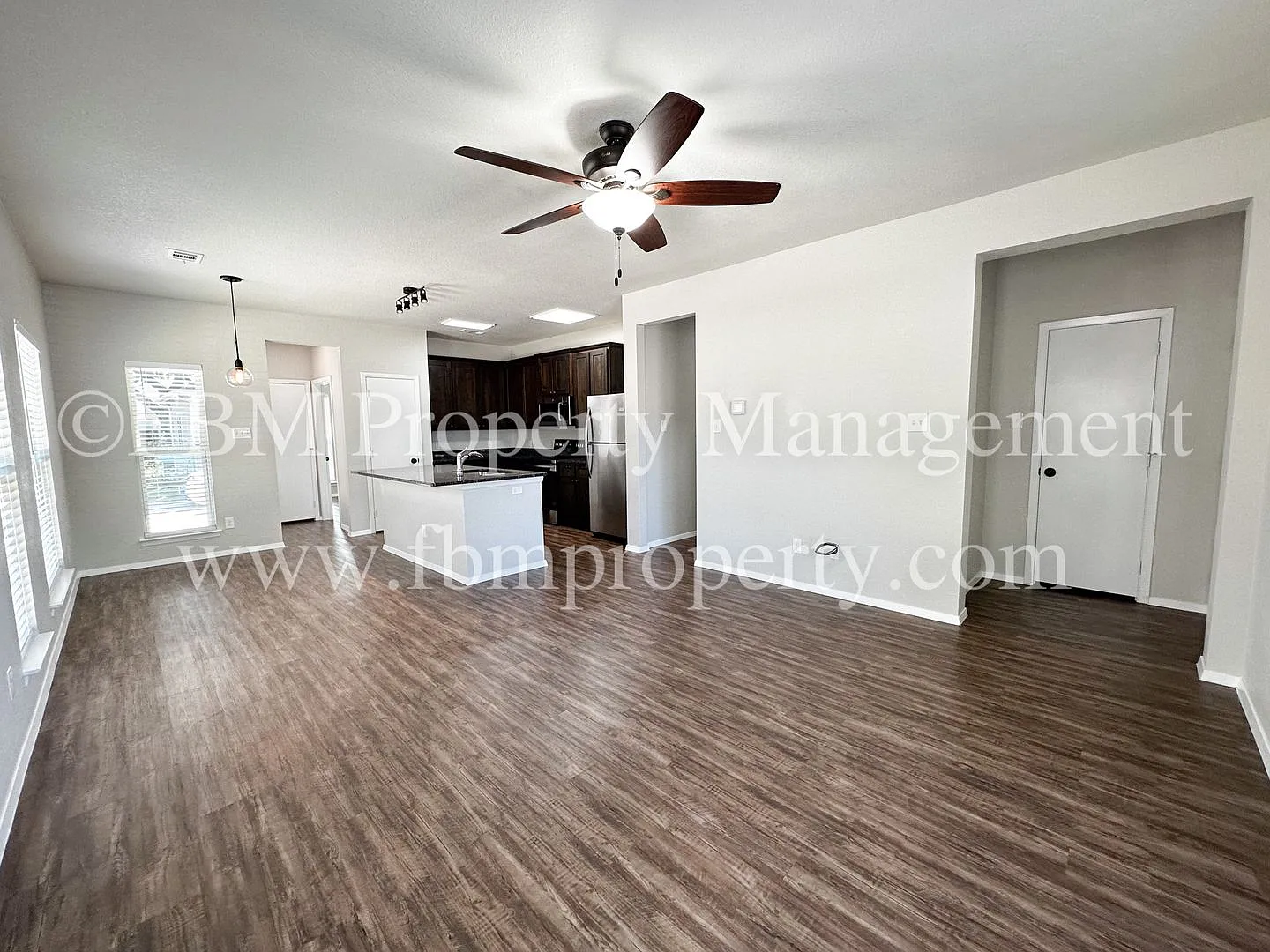818 Rose St., Unit A - Charming 3 Bedroom, 2 Bathroom Unit in Denton, TX! Move in for less - $500... — Photo 3
