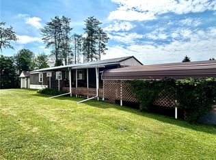 476 Hammersmith Dr, Indiana, PA 15701