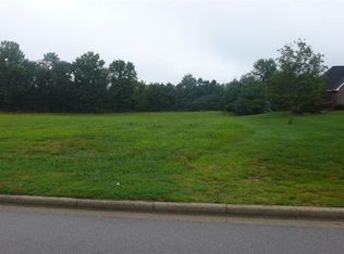 12 Saint Charles Ct, Jasper, IN 47546