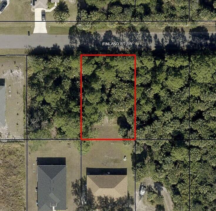 1st image of 174 Finland St SW