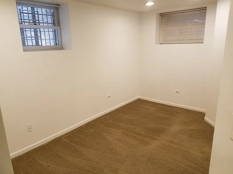 3642 N Janssen Ave #1 — Photo 13