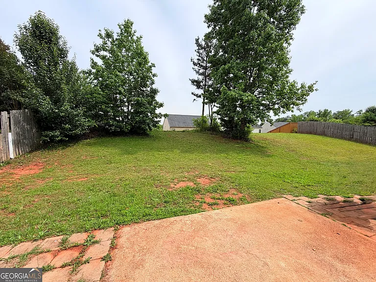1007 Rolling Meadows Rd — Photo 27