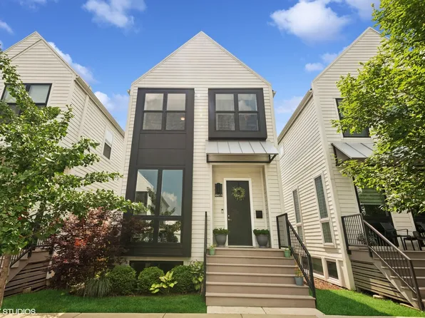 4411 W Waveland Ave, Chicago, IL 60641