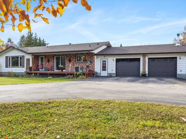 4911 46th St, Yellowhead County, AB T0E 0T0