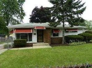 2940 Stafford Dr, Markham, IL 60428