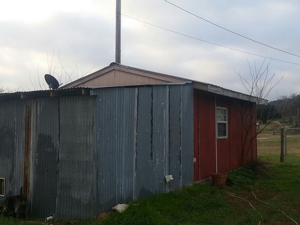 1st image of 108 Lindas Ln
